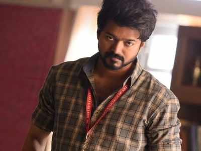 Vijay ரூ. 15.5 கோடிக்கு ஆசைப்பட்டு அவசரப்பட்டுட்டாரா மாஸ்டர்?