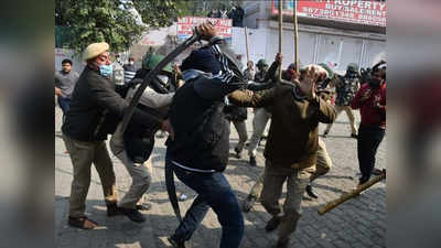 Singhu Border Violence : सिंघु बॉर्डर पर तलवार से हमले में SHO घायल, हमलावर समेत 44 लोग गिरफ्तार