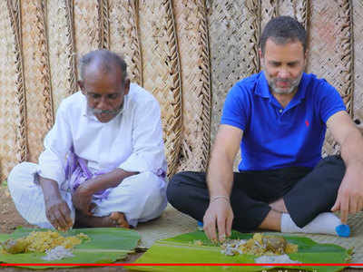 Tamil Nadu Elections: तमिलनाडु में राहुल गांधी ने लोगों के साथ खाया खाना, ली सेल्फी