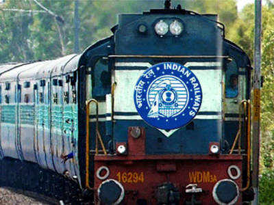 Indian Railway: రైల్వేలో 561 జాబ్స్‌.. పూర్తి వివరాలివే