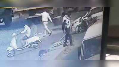 Pune News: पुणे में दिनदहाड़े ट्रैफिक कांस्टेबल पर जानलेवा हमला, आरोपी गिरफ्तार