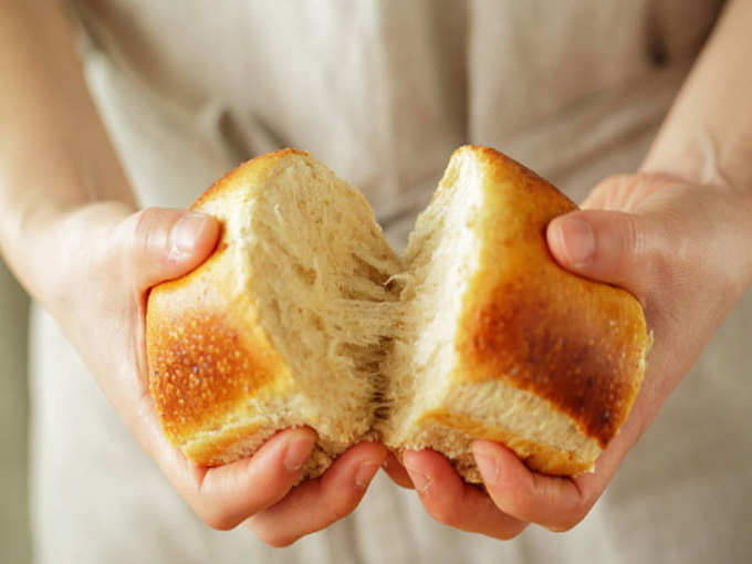 सफेद ब्रेड या बन का अधिक सेवन