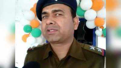 Bihar: मुजफ्फरपुर में ट्रेन से युवक का शव बरामद, पुलिस को परिजनों ने बताई मौत की ये वजह