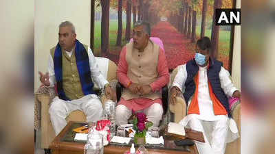 बीजेपी का बंगाल मिशन, प्रदेश अध्यक्ष दिलीप घोष ने दिल्ली में बुलाई मीटिंग, सुवेंदु अधिकारी भी हुए शामिल