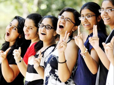Bihar: छात्राओं को इंटर पास करने पर 25000 और ग्रेजुएशन पर मिलेंगे 50000 रुपये, सीएम ने की घोषणा