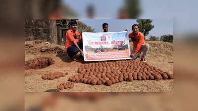 कोल्हापूर: पावनगडावर ४०६ तोफगोळे आढळले; शिवकालीन असल्याचा दावा