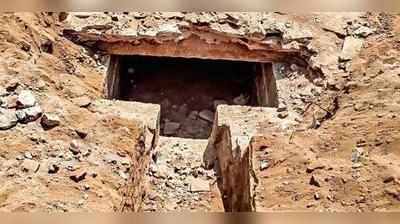 Karur: 800 ஆண்டு கோயிலில் புதிய பாதாள அறை கண்டுபிடிப்பு