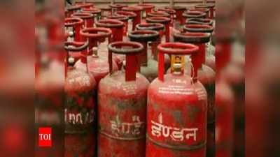 Gas Cylinder వాడే వారికి షాక్! భారీగా తగ్గిన సబ్సిడీ.. మీ అకౌంట్‌లోకి ఎంత డబ్బు వస్తుందంటే?