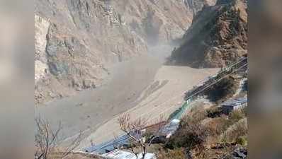 Chamoli Glacier Outburst: चमोली में बाढ़ से खौफ में लोग, तूफान की रफ्तार से बढ़ रहा था पानी, सामने जो चीज आई बहा ले गया