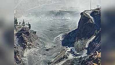 Uttarakhand Glacier News: चिपको आंदोलन के गवाह बने रैणी गांव में आपदा के बाद दहशत, जंगल में रात गुजार रहे लोग