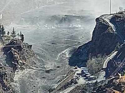 Uttarakhand Glacier News: चिपको आंदोलन के गवाह बने रैणी गांव में आपदा के बाद दहशत, जंगल में रात गुजार रहे लोग