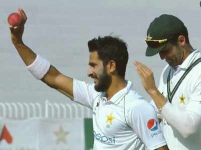 Pakistan vs South Africa : हसन अली की शानदार गेंदबाजी से प्रभावित शादाब खान बोले-इलेक्ट्रिसिटी टेंपरेरी है जबकि जेनेरेटर परमानेंट