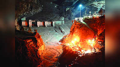 Tapovan Tunnel: सुरंग से जितना कीचड़ निकाल रहे, उतरा और आ रहा