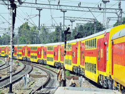Indian Railways News: जानिए, देश के किस इलाके में चलती है ट्रेन सबसे लेट?