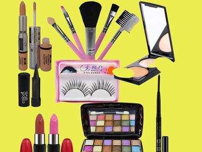 Makeup Kits On Amazon : आपकी सुंदरता में चार चांद लगा देंगे ये स्किन फ्रेंडली Makeup Kits, Amazon दे रहा 76% तक का डिस्काउंट