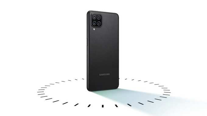 Samsung Galaxy A12 look