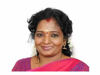 Tamilisai Soundararajan: डॉक्टर, टीचर और राजनीति...पुडुचेरी को सियासी ICU से निकाल पाएंगी तमिलिसाई सौंदरराजन? जानें कौन