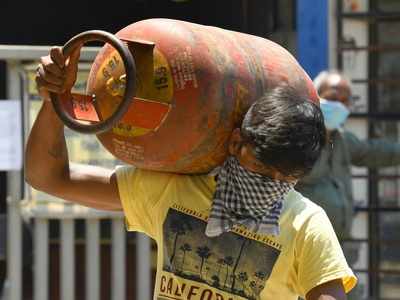 వంట గ్యాస్ ధరల షాక్ నుంచి త్వరలో బిగ్ రిలీఫ్.. మోదీ గుడ్ న్యూస్