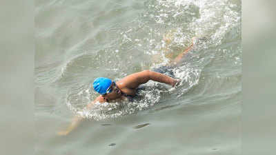 मुंबईः आटिज्म से पीड़ित 12 साल की जिया राय के हौसलों ने रचा इतिहास, 8 घंटे में तैरकर पार की 36KM की दूरी