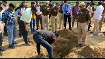 Bharatpur News: घर से लापता बच्चे का शव खेत में दफन मिला, 5 दिन बाद भी पुलिस खाली हाथ