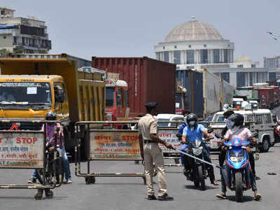 Lockdown in Pune: पुणे में लॉकडाउन का कोई आदेश नहीं हुआ जारी, कलेक्टर ने किया स्पष्ट, अफवाह से बचने की सलाह