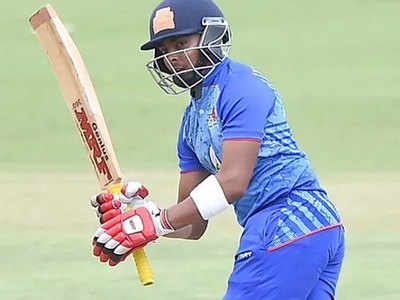 Prithvi Shaw Century In Vijay Hazare Trophy: टीम इंडिया से बाहर हुए पृथ्वी साव ने जड़ा शतक, मुंबई ने दिल्ली को रौंदा