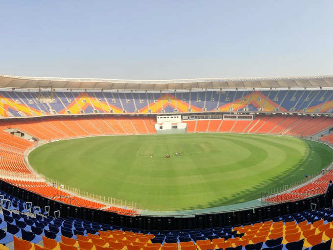 दुनिया का सबसे बड़ा क्रिकेट स्टेडियम- मोटेरा