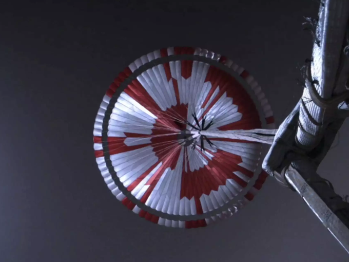 ​नासा के विडियो में द‍िखा, कैसे मंगल ग्रह पर उतरते हैं रोवर