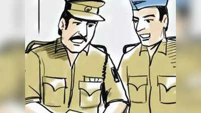 दक्षिण दिल्ली में पुलिसकर्मियों ने शख्‍स को पीटा, वीडियो वायरल