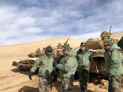 भारत-चीन सेनाएं पीछे हटने पर बोले आर्मी चीफ, ईस्टर्न लद्दाख में दूसर पेंडिंग मामलों के लिए रणनीति तैयार