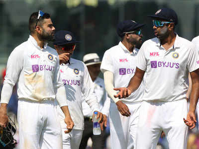 Ravichandran Ashwin 400 wickets in Tests: 400 विकेट लेने वाले दूसरे सबसे तेज गेंदबाज बने अश्विन, इस बल्लेबाज को आउट कर बनाया रेकॉर्ड