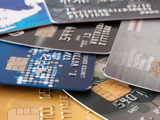 ​रिवॉर्ड क्रेडिट कार्ड और कैशबैक क्रेडिट कार्ड