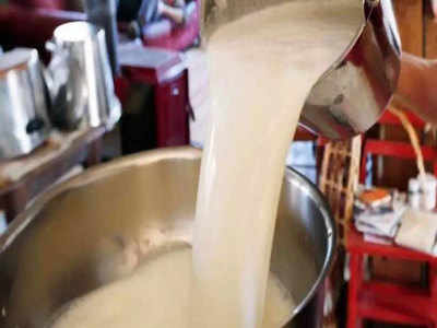 Milk Price Hike: हिसार में खाप पंचायत का ऐलान, 1 मार्च से 100 रुपये लीटर बिकेगा दूध, कृषि कानून और तेल की कीमत के विरोध में फैसला