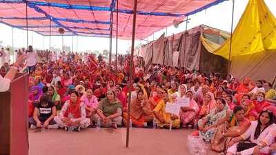 Rajasthan news : महिला कांग्रेस ने भी दिखाई किसान आंदोलन में ताकत, शाहजहांपुर बॉर्डर पर हुई एकजुट