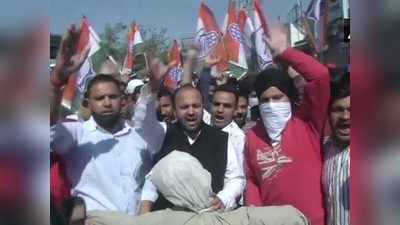 Ghulam Nabi Azad: पीएम मोदी की तारीफ पर जम्मू-कश्मीर कांग्रेस का फूटा गुस्सा, गुलाम नबी आजाद के पुतले जलाए