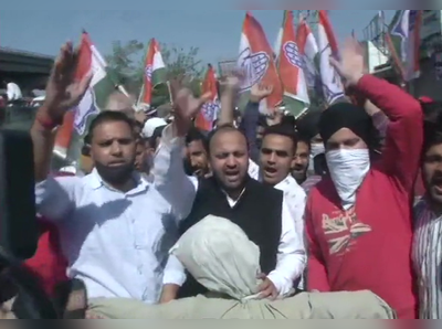 Ghulam Nabi Azad : काँग्रेस कार्यकर्त्यांनीच आपल्या ज्येष्ठ नेत्याचे पुतळे जाळले