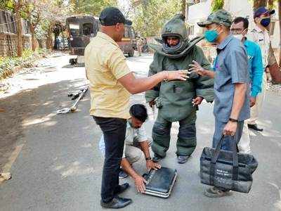 नाशिक: उच्चभ्रू वस्तीत बिल्डरच्या घराबाहेर संशयास्पद वस्तू आढळल्याने खळबळ