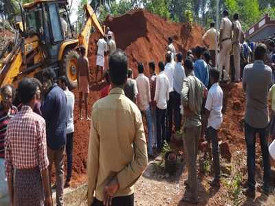 ಪುತ್ತೂರು: ಕೋಳಿ ತ್ಯಾಜ್ಯ ಗುಂಡಿಯಲ್ಲಿ ದುರಂತ, ಮಣ್ಣಿನಡಿ ಸಿಲುಕಿದ ಇಬ್ಬರು ಕಾರ್ಮಿಕರು ಸಾವು