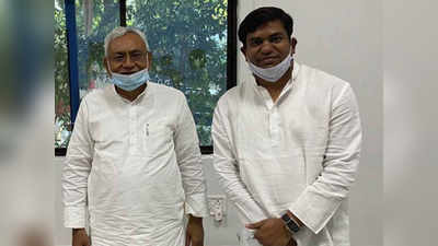 Bihar Politics : आखिर वही हुआ जिसका डर था! विपक्ष ने जब मंत्री मुकेश सहनी पर किया खुलासा तो सीएम नीतीश भी रह गए भौंचक्के
