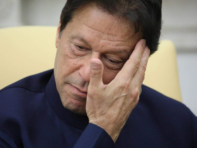 Watch: विपक्ष को कोस रहे थे पाकिस्‍तानी पीएम इमरान खान, अचानक अटक गई जुबान, वीडियो वायरल