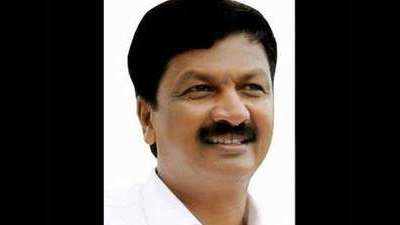 कर्नाटकः पूर्व मंत्री के खिलाफ यौन उत्पीड़न का मामला, पुलिस के सामने पेश हुए आरोप लगाने वाले कार्यकर्ता