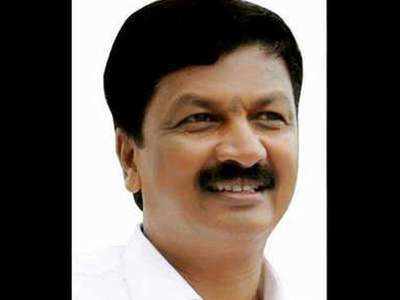 कर्नाटकः पूर्व मंत्री के खिलाफ यौन उत्पीड़न का मामला, पुलिस के सामने पेश हुए आरोप लगाने वाले कार्यकर्ता