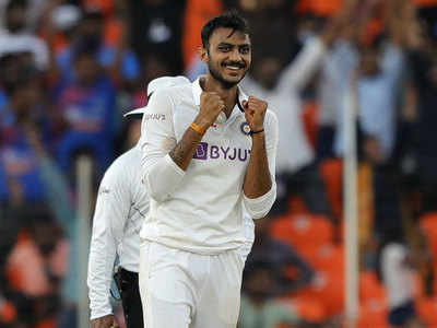 Axar Patel World Record: अक्षर पटेल ने अंग्रेजों के खिलाफ 3 मैचों में झटक लिए इतने विकेट, टूट गया वर्ल्ड रेकॉर्ड