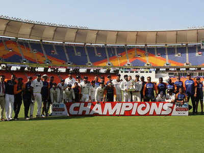 India On Top In ICC Test Rankings: इंग्लैंड पर जीत के साथ भारत ने न्यूजीलैंड को पछाड़ा, टेस्ट रैंकिंग में बनी नंबर-वन टीम