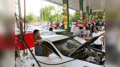 पेट्रोल-डीजल के दाम बढ़े तो दिल्ली में तेजी से बढ़ी सीएनजी से चलने वाली कारों की तादाद