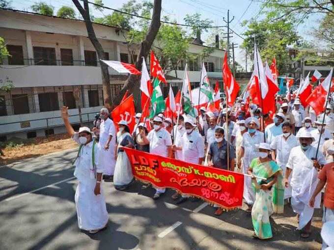 സീറ്റുകൾ വിട്ടുനൽകി സിപിഎം