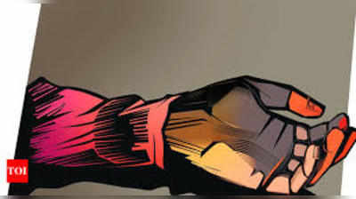 Lucknow news: सड़क पर खून से लथपथ मिले युवक-युवती, चाकू से कटा था गला