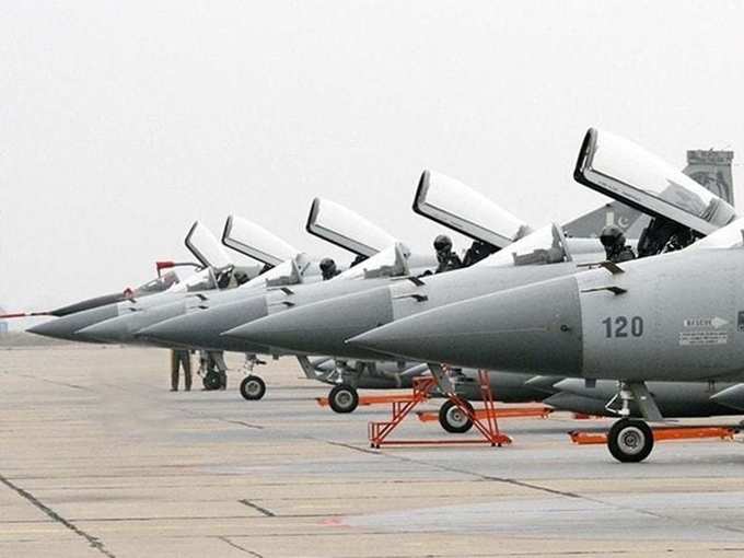 पाक एयरफोर्स में 115 JF-17 लड़ाकू विमान ऑपरेशनल