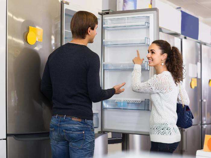 Deals On Refrigerators : 20% से ऊपर तक के डिस्काउंट पर खरीदें Godrej, Whirpool और LG के Refrigerators