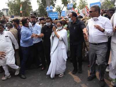 West Bengal Assembly Election 2021:নন্দীগ্রাম আমায় ভোট দেবে, মনোনয়নপত্র জমা দিয়ে বললেন মমতা